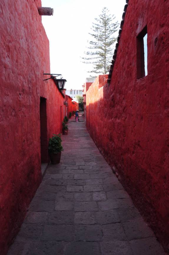 Uma das ruas internas do Convento de Santa Catalina, em Arequipa - Peru